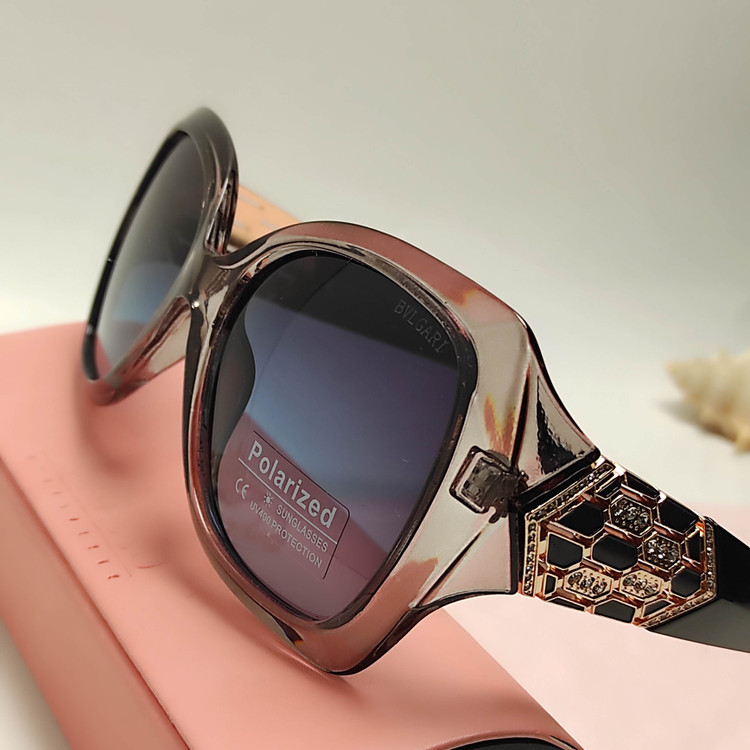 عکس محصول عینک افتابی زنانه پلاریزه BVLGARI کد 88147