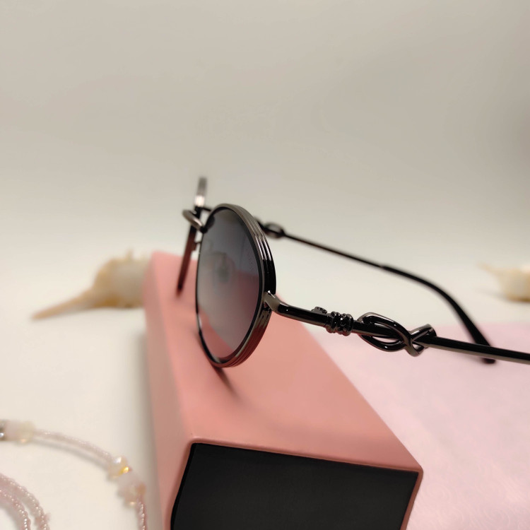 عکس محصول عینک آفتابی زنانه فلزی فانتزی chanel 2706