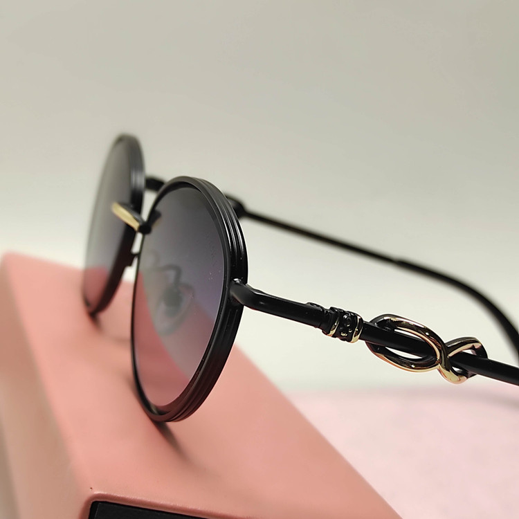 عکس محصول عینک آفتابی زنانه فلزی فانتزی chanel 2706