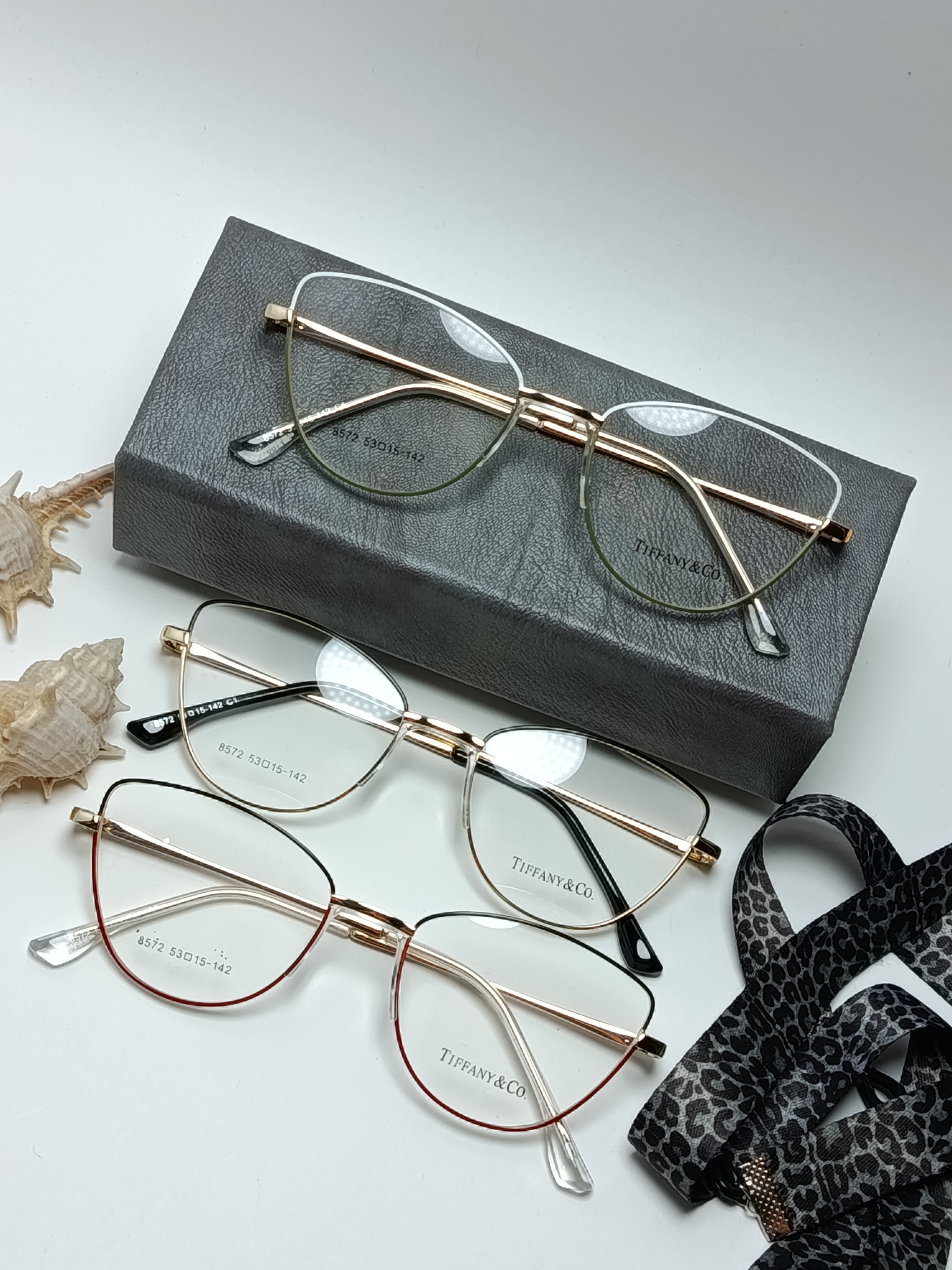 عینک طبی زنانه فلزی پد یک تیکه برند TIFFANY کد 8572