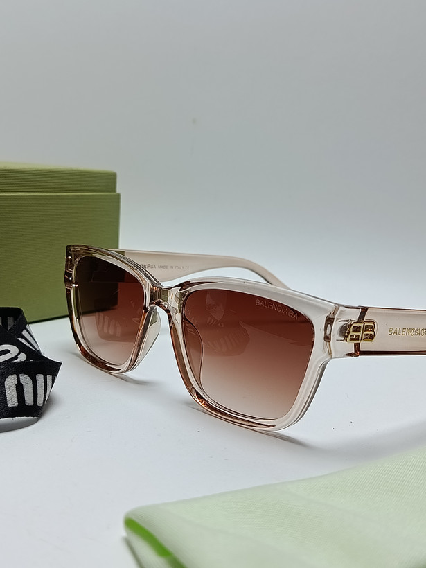 عینک آفتابی زنانه بالنسیاگا Balenciaga مدل2557