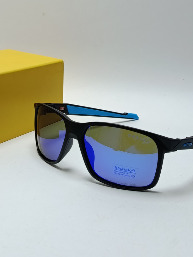 عینک ورزشی کائوچو پلاریزه Oakley مدل 25673
