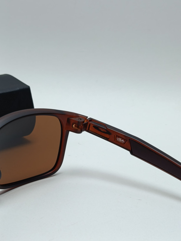 عینک ورزشی کائوچو پلاریزه Oakley مدل 25673